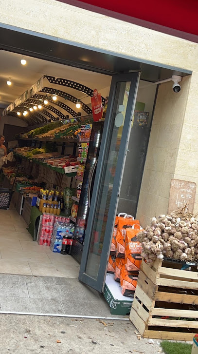 La Centrale Maraichère Primeur - Fruits Et Légumes à Monteux