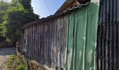 Earl Mazet, Primeur Fruits et Légumes à Nabirat